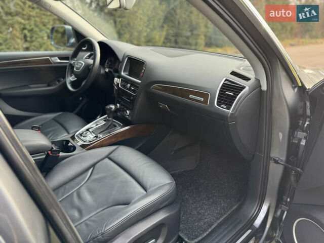 Серый Ауди Ку 5, объемом двигателя 2 л и пробегом 188 тыс. км за 14350 $, фото 38 на Automoto.ua