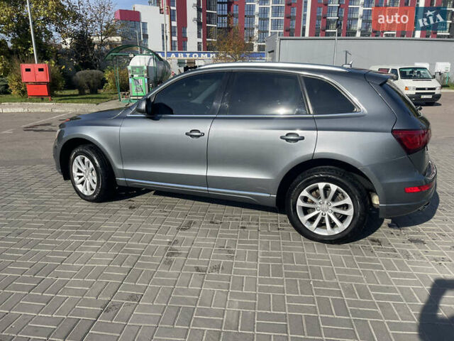Серый Ауди Ку 5, объемом двигателя 0 л и пробегом 251 тыс. км за 13900 $, фото 2 на Automoto.ua
