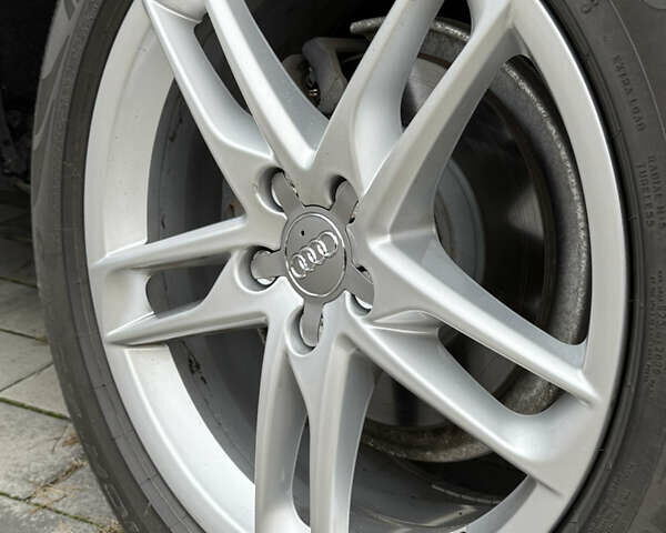 Сірий Ауді Ку 5, об'ємом двигуна 2 л та пробігом 219 тис. км за 15800 $, фото 9 на Automoto.ua