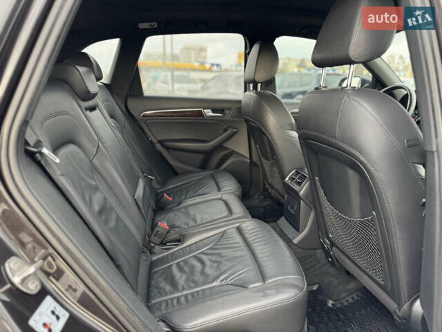 Серый Ауди Ку 5, объемом двигателя 2 л и пробегом 190 тыс. км за 15750 $, фото 25 на Automoto.ua