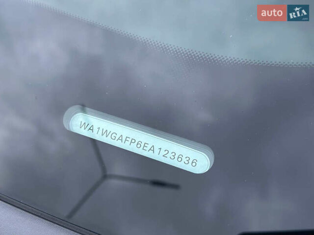 Серый Ауди Ку 5, объемом двигателя 3 л и пробегом 140 тыс. км за 18999 $, фото 46 на Automoto.ua