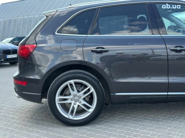 Сірий Ауді Ку 5, об'ємом двигуна 3 л та пробігом 244 тис. км за 21290 $, фото 6 на Automoto.ua