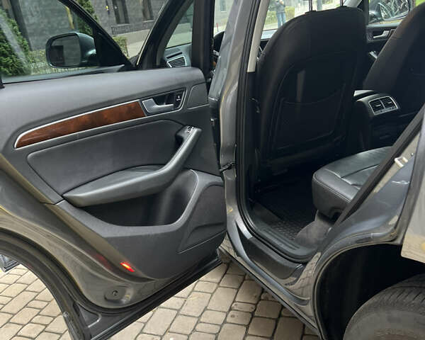 Серый Ауди Ку 5, объемом двигателя 1.98 л и пробегом 171 тыс. км за 14900 $, фото 16 на Automoto.ua