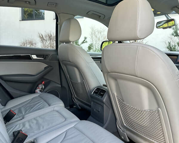 Серый Ауди Ку 5, объемом двигателя 3 л и пробегом 270 тыс. км за 17700 $, фото 32 на Automoto.ua