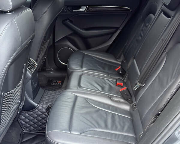 Серый Ауди Ку 5, объемом двигателя 3 л и пробегом 282 тыс. км за 12999 $, фото 17 на Automoto.ua