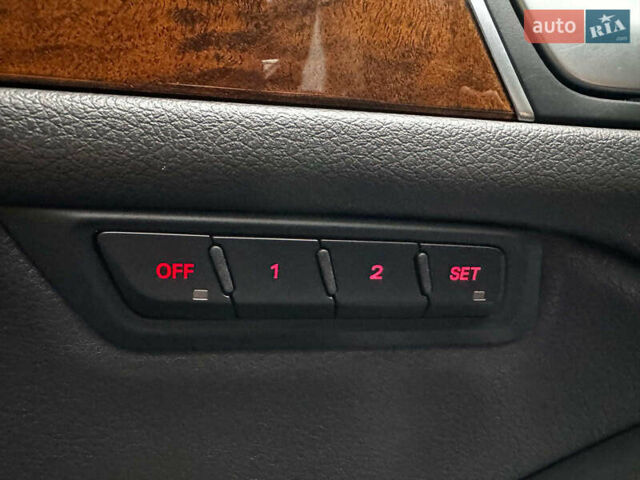 Ауди Ку 5 2014 в Киеве на Automoto.ua Серый Ауди Ку 5, объемом двигателя 2 л и пробегом 177 тыс. км за 17940 $, фото 30 на Automoto.ua