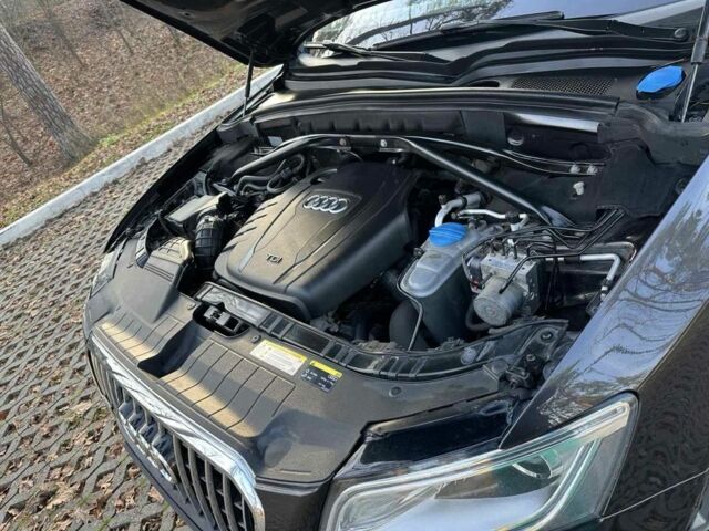 Сірий Ауді Ку 5, об'ємом двигуна 2 л та пробігом 231 тис. км за 22800 $, фото 16 на Automoto.ua