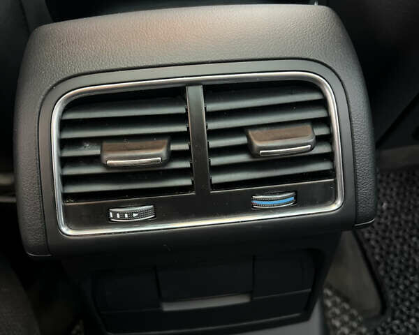 Серый Ауди Ку 5, объемом двигателя 1.98 л и пробегом 171 тыс. км за 14900 $, фото 20 на Automoto.ua