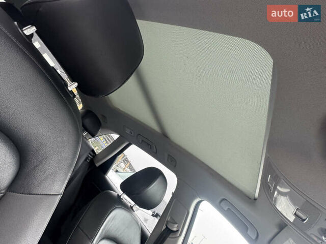 Сірий Ауді Ку 5, об'ємом двигуна 2 л та пробігом 297 тис. км за 12999 $, фото 25 на Automoto.ua