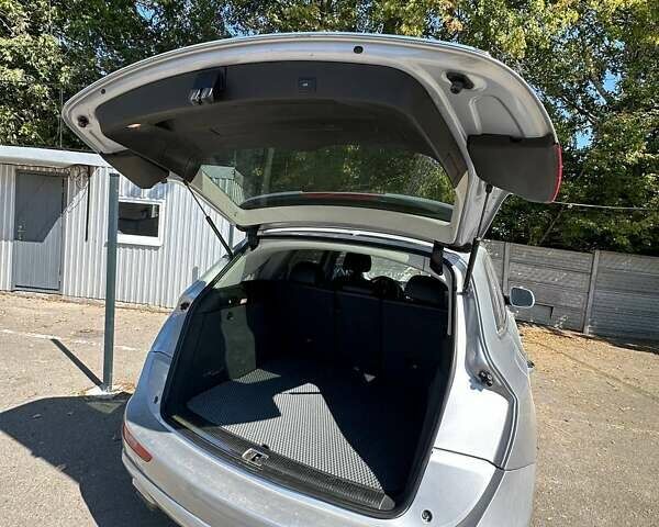 Сірий Ауді Ку 5, об'ємом двигуна 1.98 л та пробігом 228 тис. км за 16000 $, фото 5 на Automoto.ua