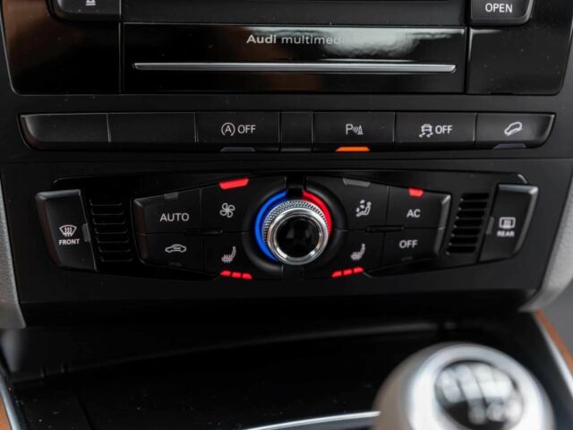 Сірий Ауді Ку 5, об'ємом двигуна 2 л та пробігом 80 тис. км за 4900 $, фото 13 на Automoto.ua