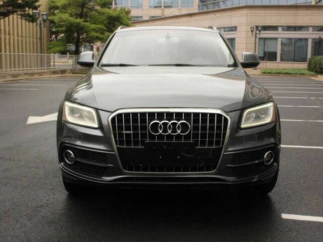 Серый Ауди Ку 5, объемом двигателя 3 л и пробегом 90 тыс. км за 3000 $, фото 1 на Automoto.ua