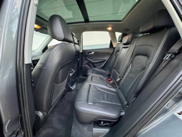 Серый Ауди Ку 5, объемом двигателя 3 л и пробегом 88 тыс. км за 3000 $, фото 14 на Automoto.ua