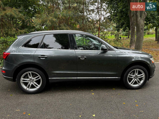 Ауди Ку 5 2014 в Киеве на Automoto.ua Серый Ауди Ку 5, объемом двигателя 2 л и пробегом 177 тыс. км за 17940 $, фото 5 на Automoto.ua