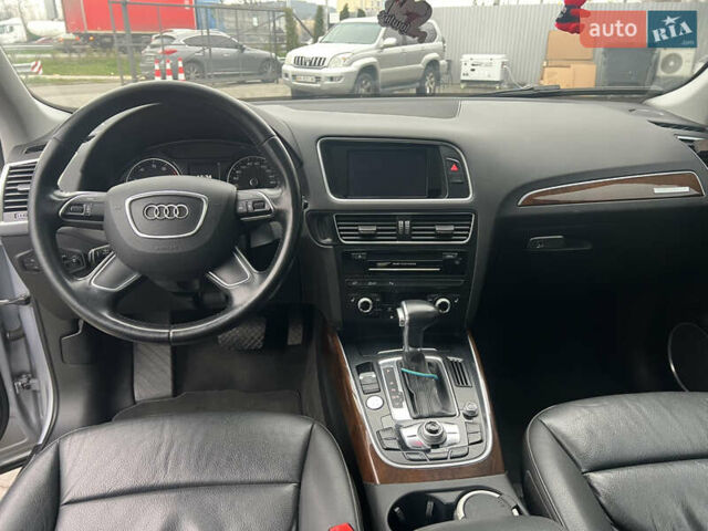 Сірий Ауді Ку 5, об'ємом двигуна 2 л та пробігом 177 тис. км за 14999 $, фото 8 на Automoto.ua