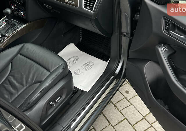 Серый Ауди Ку 5, объемом двигателя 1.98 л и пробегом 154 тыс. км за 16800 $, фото 39 на Automoto.ua