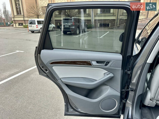 Серый Ауди Ку 5, объемом двигателя 2.97 л и пробегом 240 тыс. км за 18499 $, фото 26 на Automoto.ua