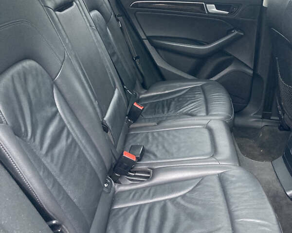 Серый Ауди Ку 5, объемом двигателя 2 л и пробегом 234 тыс. км за 12450 $, фото 14 на Automoto.ua