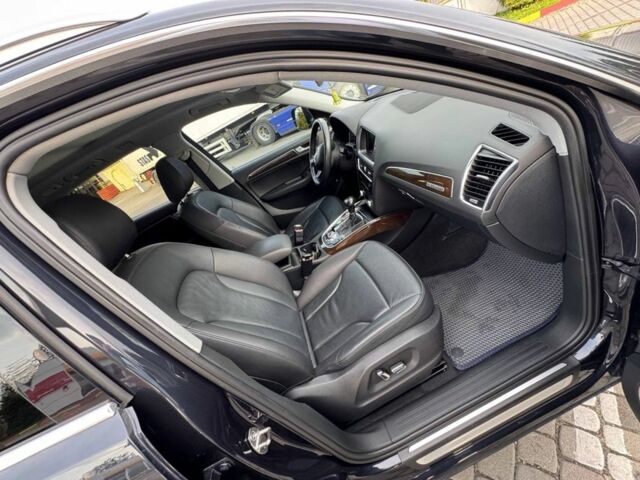 Сірий Ауді Ку 5, об'ємом двигуна 2 л та пробігом 100 тис. км за 17500 $, фото 19 на Automoto.ua