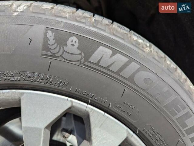 Ауди Ку 5 2014 в Львове на Automoto.ua Серый Ауди Ку 5, объемом двигателя 1.98 л и пробегом 210 тыс. км за 16200 $, фото 17 на Automoto.ua