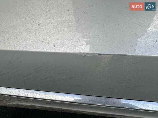 Серый Ауди Ку 5, объемом двигателя 1.98 л и пробегом 316 тыс. км за 13000 $, фото 12 на Automoto.ua