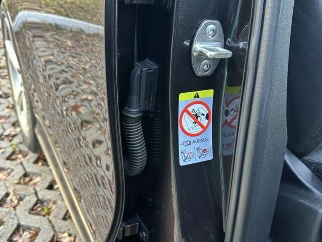 Сірий Ауді Ку 5, об'ємом двигуна 2 л та пробігом 231 тис. км за 22800 $, фото 12 на Automoto.ua