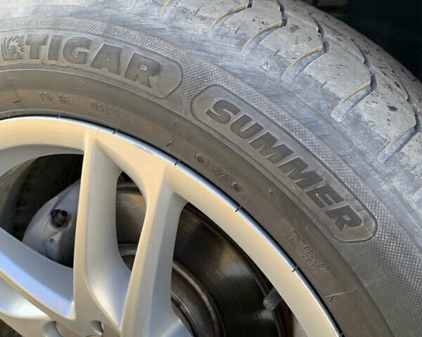 Ауди Ку 5 2014 в Славском на Automoto.ua Серый Ауди Ку 5, объемом двигателя 1.98 л и пробегом 220 тыс. км за 14700 $, фото 20 на Automoto.ua