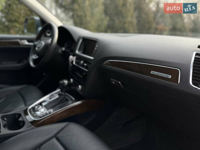 Серый Ауди Ку 5, объемом двигателя 2 л и пробегом 188 тыс. км за 14350 $, фото 41 на Automoto.ua