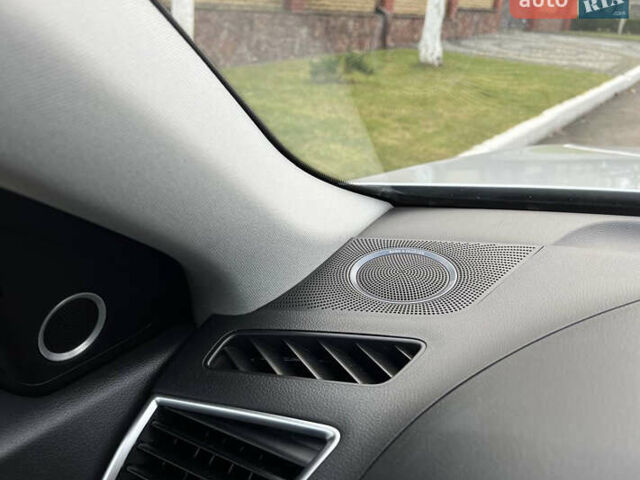 Серый Ауди Ку 5, объемом двигателя 2 л и пробегом 188 тыс. км за 14350 $, фото 8 на Automoto.ua