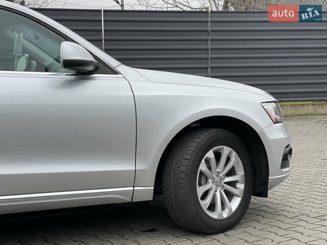 Серый Ауди Ку 5, объемом двигателя 1.98 л и пробегом 287 тыс. км за 13500 $, фото 5 на Automoto.ua