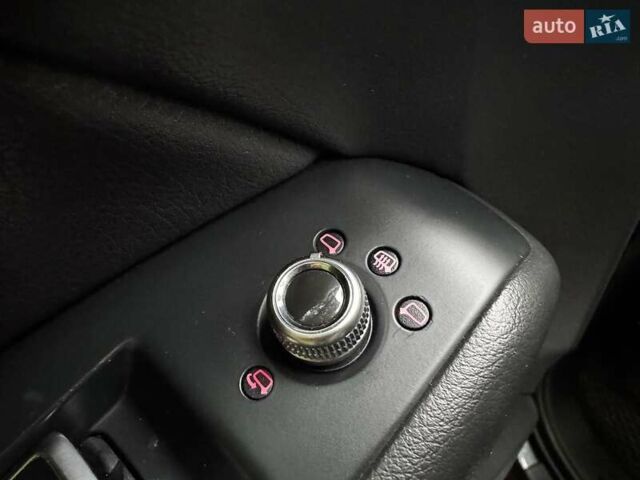 Ауди Ку 5 2014 в Киеве на Automoto.ua Серый Ауди Ку 5, объемом двигателя 2 л и пробегом 177 тыс. км за 17940 $, фото 28 на Automoto.ua