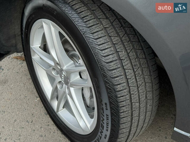 Серый Ауди Ку 5, объемом двигателя 2 л и пробегом 188 тыс. км за 14350 $, фото 97 на Automoto.ua