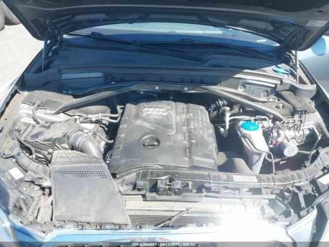 Серый Ауди Ку 5, объемом двигателя 2 л и пробегом 91 тыс. км за 2300 $, фото 9 на Automoto.ua