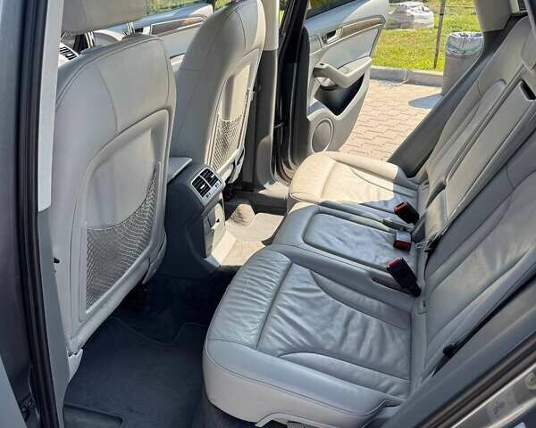 Серый Ауди Ку 5, объемом двигателя 1.98 л и пробегом 189 тыс. км за 17000 $, фото 10 на Automoto.ua