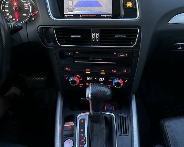 Серый Ауди Ку 5, объемом двигателя 2.97 л и пробегом 257 тыс. км за 21333 $, фото 4 на Automoto.ua