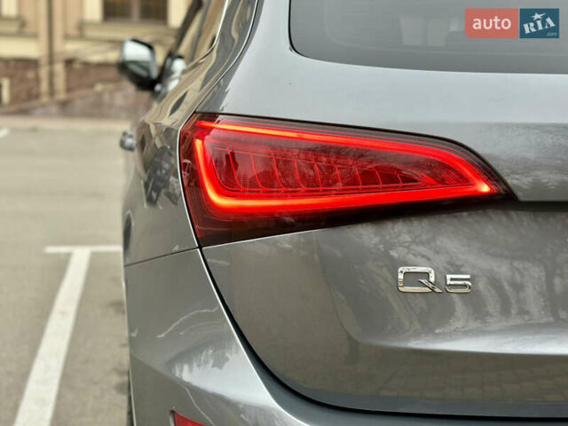 Серый Ауди Ку 5, объемом двигателя 2.97 л и пробегом 240 тыс. км за 18499 $, фото 20 на Automoto.ua