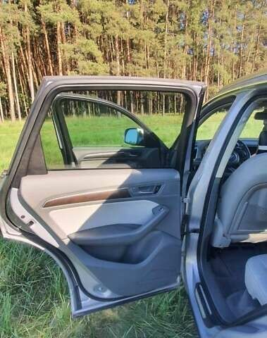 Серый Ауди Ку 5, объемом двигателя 3 л и пробегом 268 тыс. км за 18500 $, фото 12 на Automoto.ua