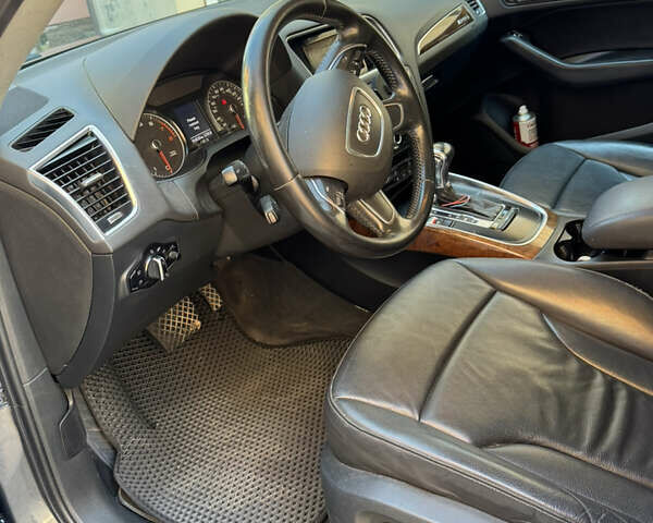 Ауди Ку 5 2014 в Каменце-Подольском на Automoto.ua Серый Ауди Ку 5, объемом двигателя 1.98 л и пробегом 254 тыс. км за 13500 $, фото 5 на Automoto.ua