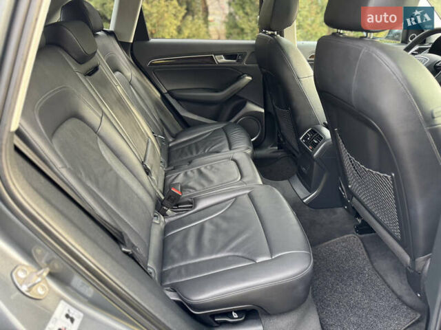 Серый Ауди Ку 5, объемом двигателя 2 л и пробегом 188 тыс. км за 14350 $, фото 59 на Automoto.ua