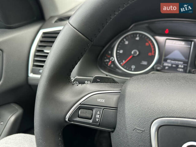 Серый Ауди Ку 5, объемом двигателя 3 л и пробегом 229 тыс. км за 19900 $, фото 49 на Automoto.ua