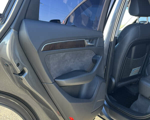 Ауди Ку 5 2014 в Киеве на Automoto.ua Серый Ауди Ку 5, объемом двигателя 1.98 л и пробегом 182 тыс. км за 19800 $, фото 29 на Automoto.ua