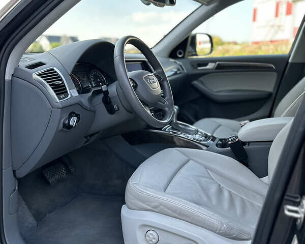 Серый Ауди Ку 5, объемом двигателя 3 л и пробегом 270 тыс. км за 17700 $, фото 14 на Automoto.ua