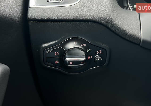 Серый Ауди Ку 5, объемом двигателя 1.98 л и пробегом 154 тыс. км за 16800 $, фото 14 на Automoto.ua