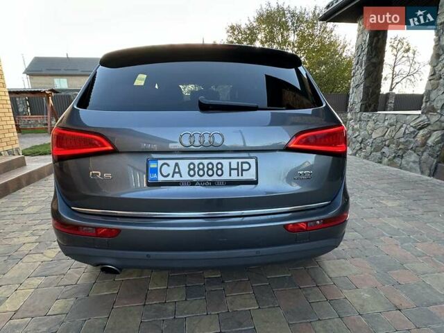 Серый Ауди Ку 5, объемом двигателя 1.97 л и пробегом 385 тыс. км за 22500 $, фото 3 на Automoto.ua