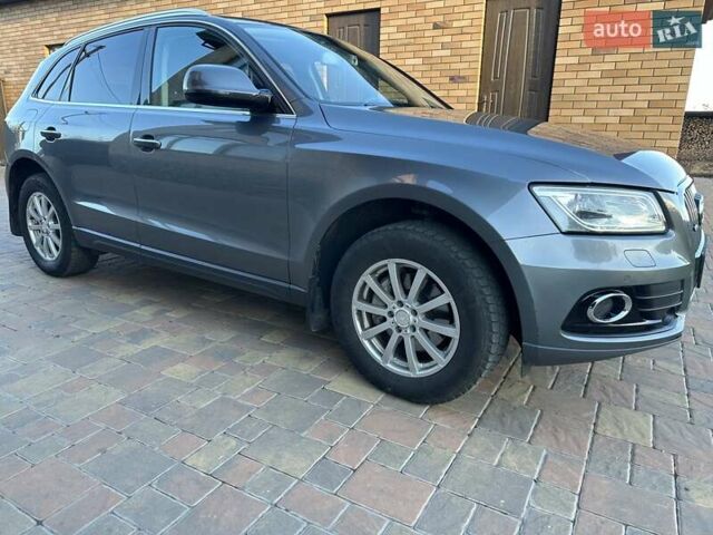 Серый Ауди Ку 5, объемом двигателя 1.97 л и пробегом 385 тыс. км за 22500 $, фото 2 на Automoto.ua