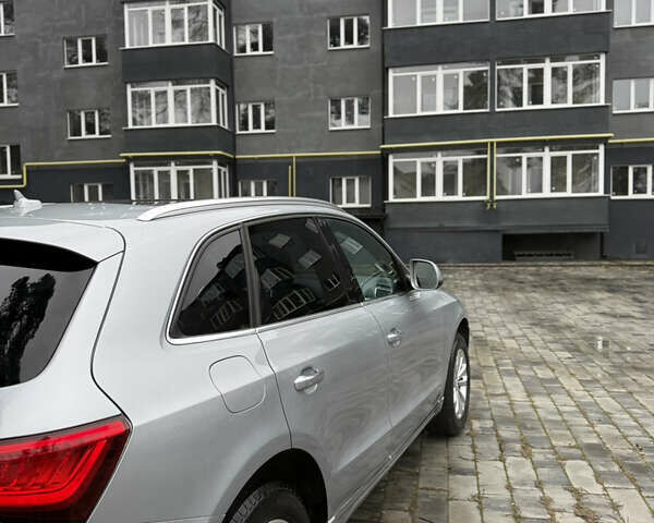 Сірий Ауді Ку 5, об'ємом двигуна 2 л та пробігом 180 тис. км за 16800 $, фото 9 на Automoto.ua