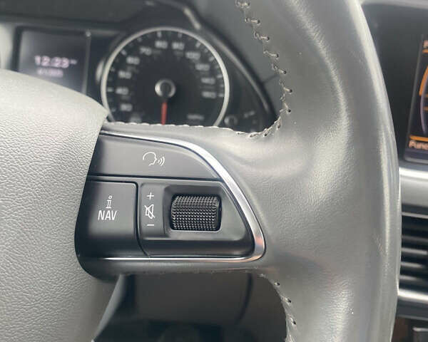 Серый Ауди Ку 5, объемом двигателя 2 л и пробегом 286 тыс. км за 13550 $, фото 18 на Automoto.ua