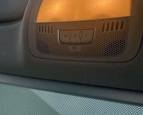 Сірий Ауді Ку 5, об'ємом двигуна 1.98 л та пробігом 180 тис. км за 15600 $, фото 9 на Automoto.ua