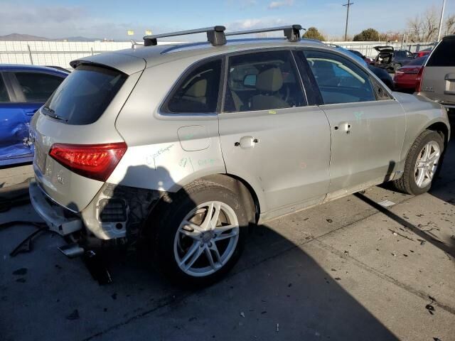 Серый Ауди Ку 5, объемом двигателя 2 л и пробегом 253 тыс. км за 9900 $, фото 5 на Automoto.ua