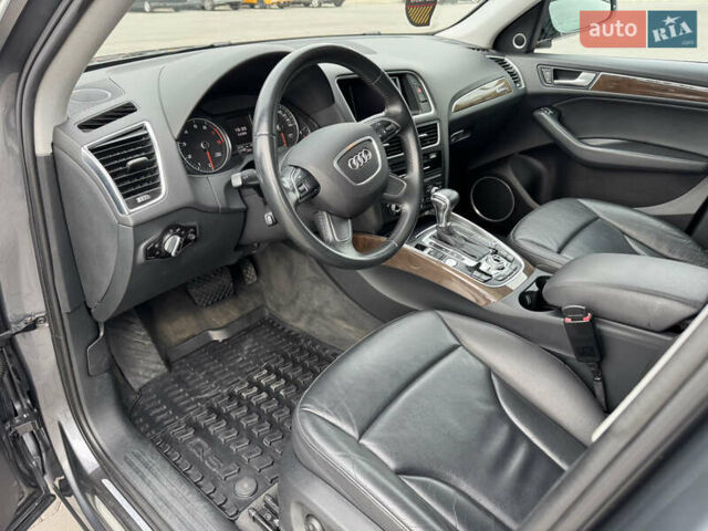 Ауді Ку 5 2015 у Луцьку на Automoto.ua Сірий Ауді Ку 5, об'ємом двигуна 2 л та пробігом 122 тис. км за 16550 $, фото 21 на Automoto.ua